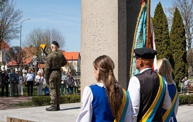 trzecimaja26_19