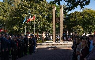 2026.10.02 32 dni Obrony Helu foto- Andrzej Sipajło-1 resized2 (49)