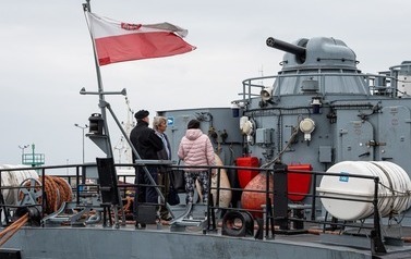 u55