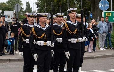 u44