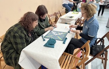 senior24