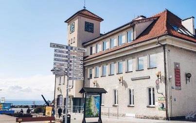 Zdjęcie do Piątek 15.04.2022 Urząd Miasta Helu czynny do godz. 14.00.