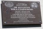 Obraz przedstawia tablicę Augustyna Wika - Czarnowskiego