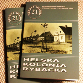 Obraz przedstawia okładkę zeszytu nr 21 - Helska Kolonia Rybacka